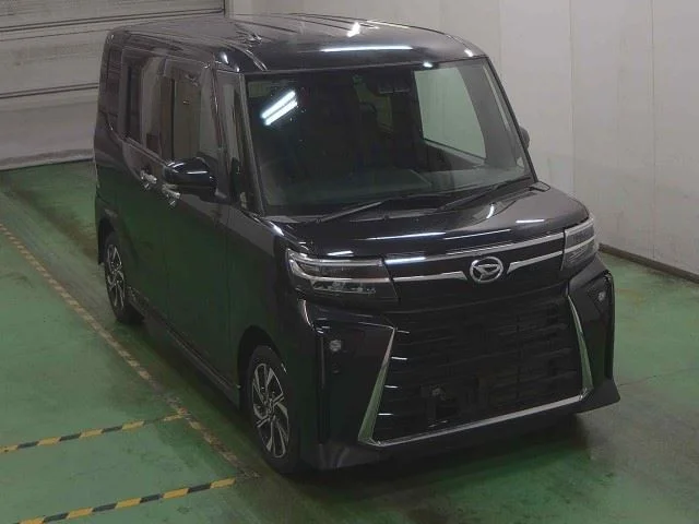 Daihatsu TANTO — фото 1