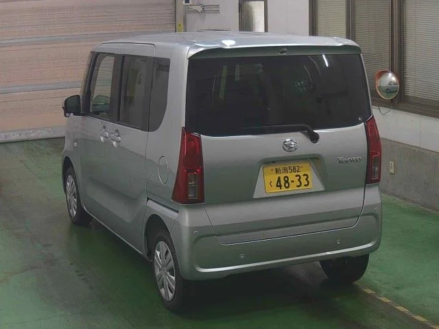 Daihatsu TANTO — фото 2