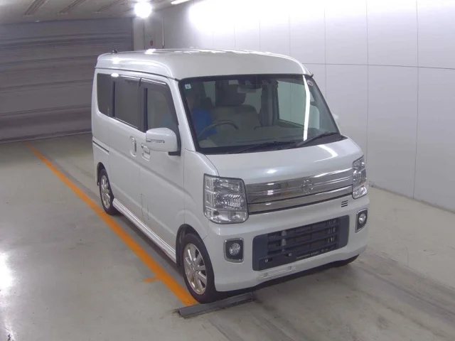 Nissan CLIPPER RIO