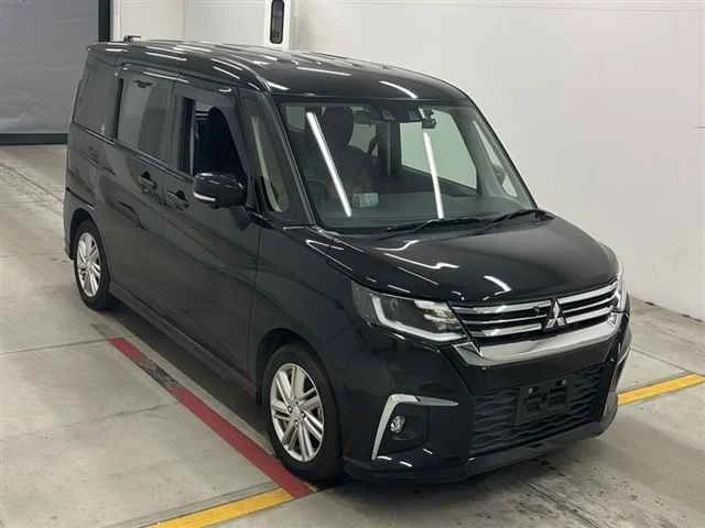 Mitsubishi DELICA D2