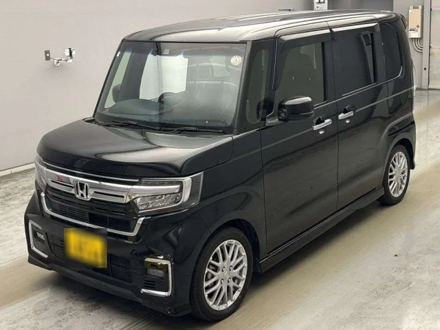 Honda N BOX — фото 1