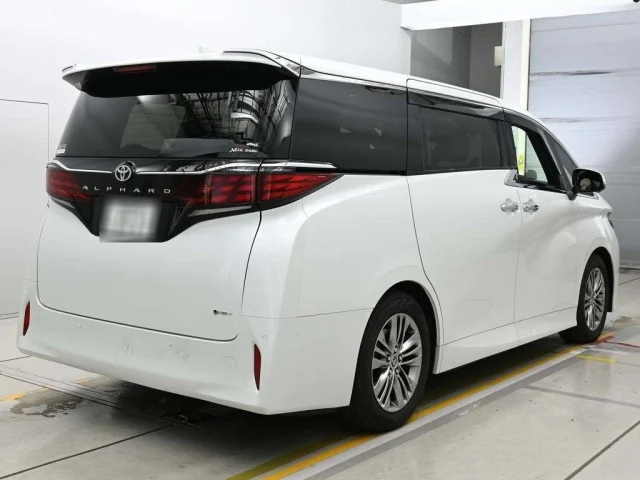 Toyota ALPHARD — фото 2