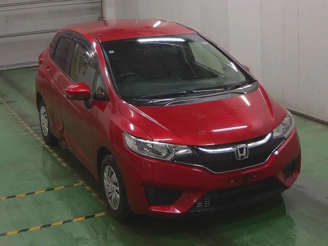 Honda FIT — фото 1