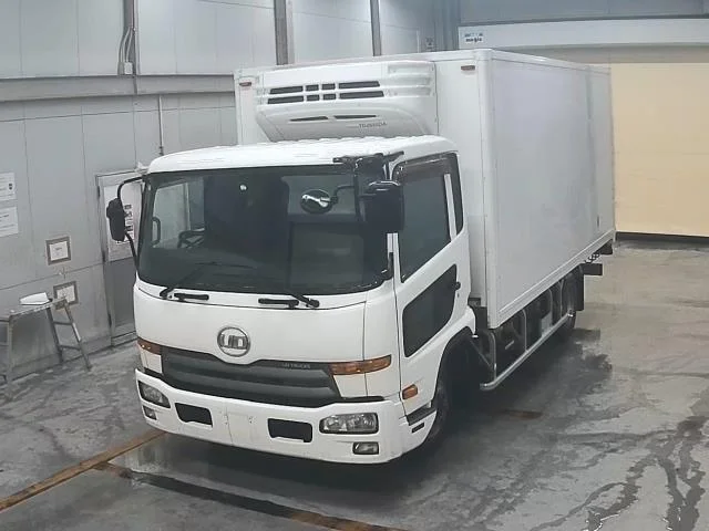 Nissan CONDOR
