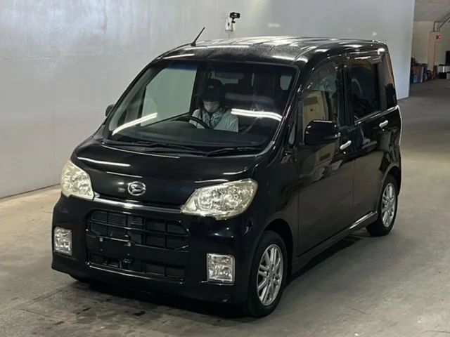 Daihatsu TANTO EXE