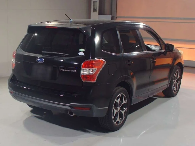 Subaru FORESTER — фото 2