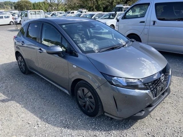 Nissan NOTE — фото 1