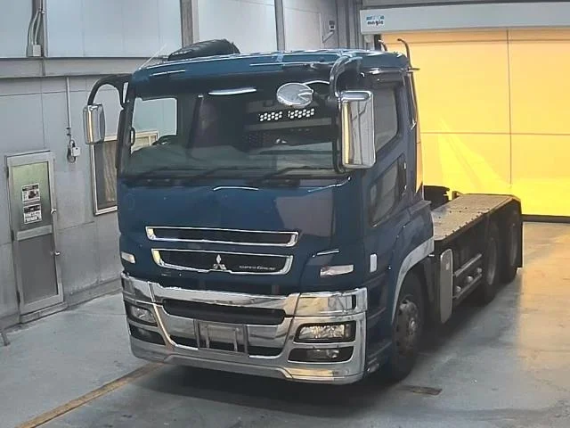 Mitsubishi FUSO TRUCK — фото 1