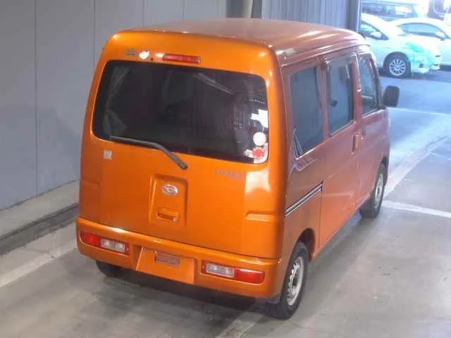 Daihatsu HIJET VAN — фото 2