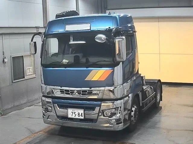 Mitsubishi FUSO TRUCK — фото 1