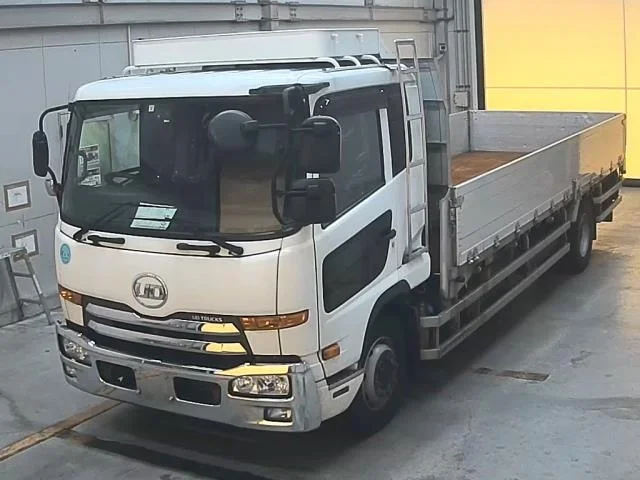 Nissan CONDOR