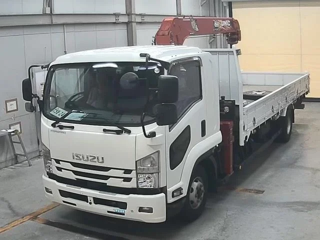 Isuzu FORWARD — фото 1