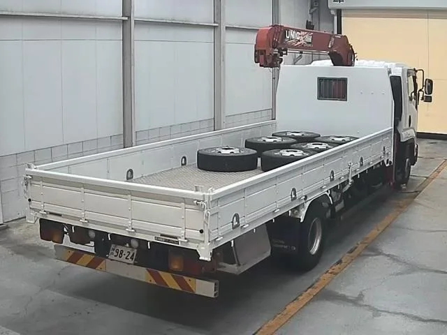 Isuzu FORWARD — фото 2