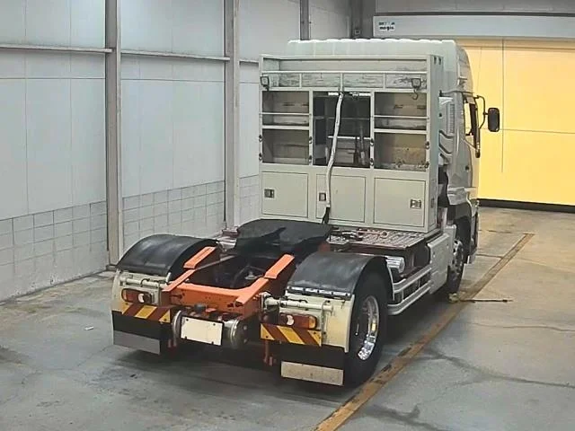 Nissan UD SERIES — фото 2