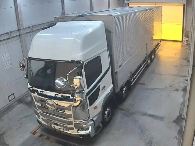 HINO TRUCK