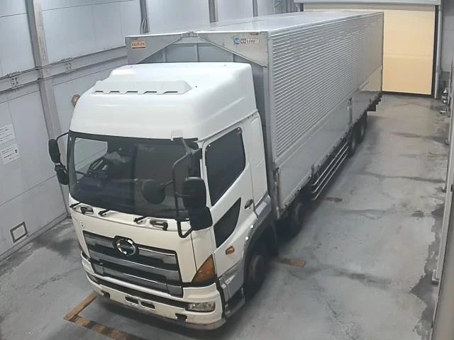 HINO TRUCK