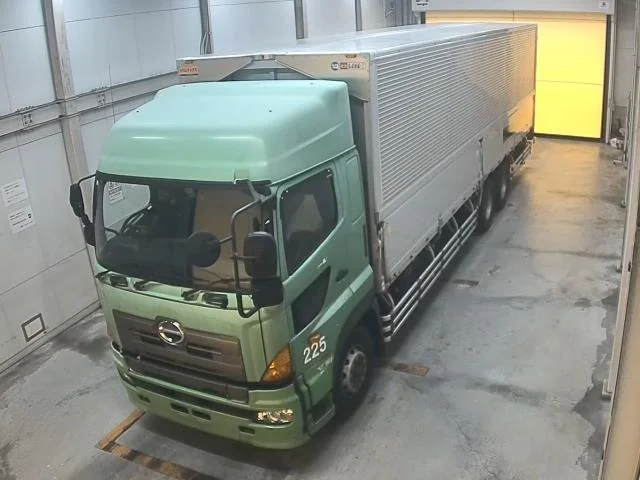 HINO TRUCK