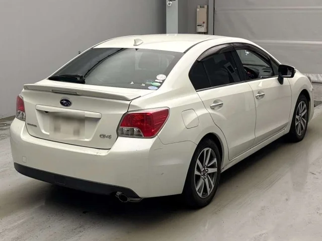 Subaru IMPREZA G4 — фото 2
