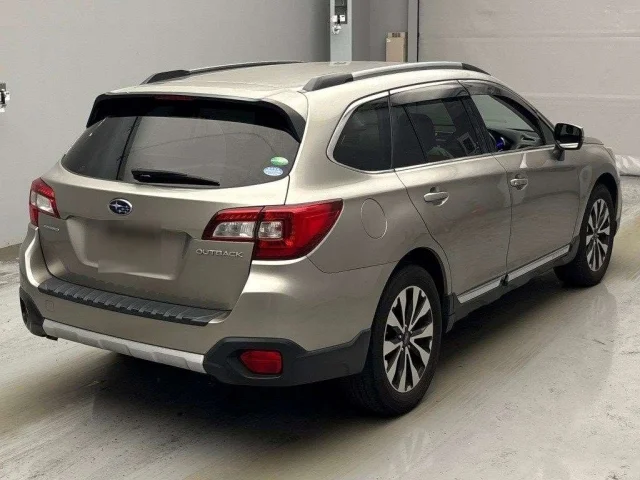 Subaru LEGACY OUTBACK — фото 2