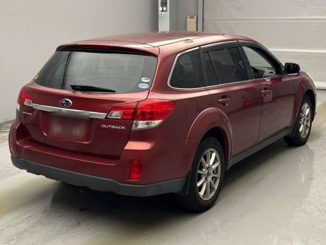 Subaru LEGACY OUTBACK — фото 2