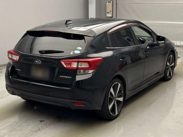Subaru IMPREZA — фото 2