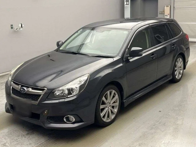 Subaru LEGACY — фото 1