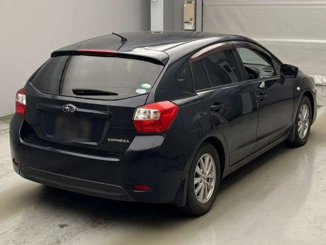 Subaru IMPREZA — фото 2
