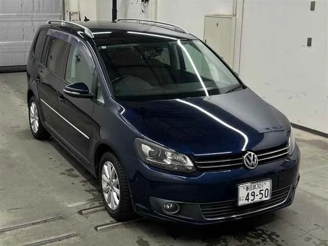 Volkswagen GOLF TOURAN