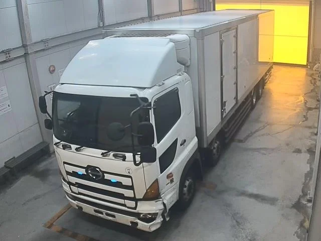 HINO TRUCK — фото 1