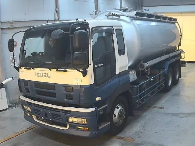 Isuzu TRUCK