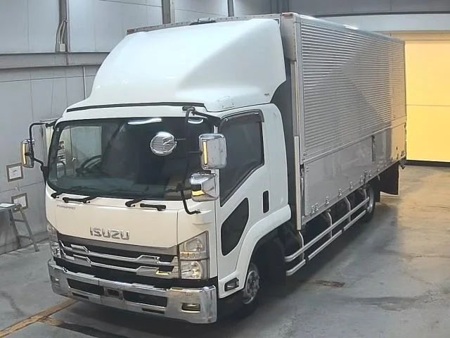 Isuzu FORWARD — фото 1