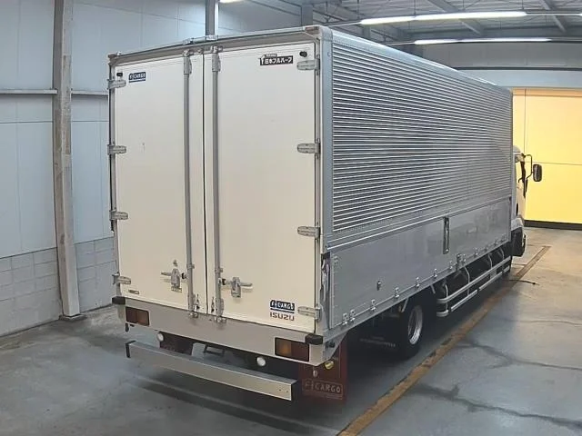 Isuzu FORWARD — фото 2