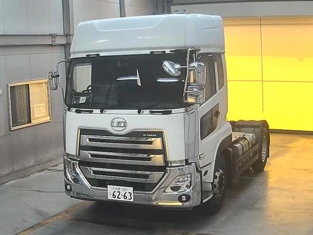 Nissan UD SERIES — фото 1