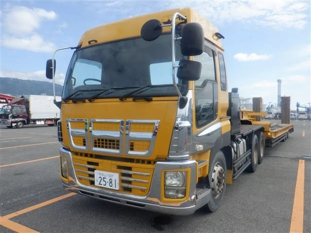 Isuzu TRUCK