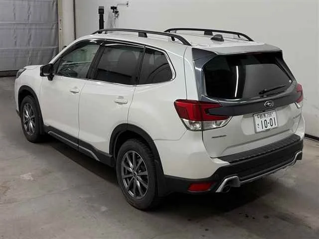 Subaru FORESTER — фото 2