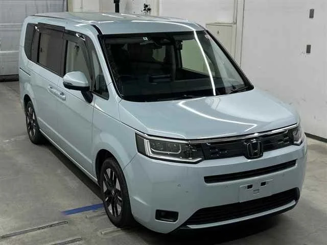 Honda STEP WAGON — фото 1