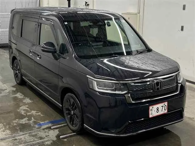 Honda STEP WAGON — фото 1