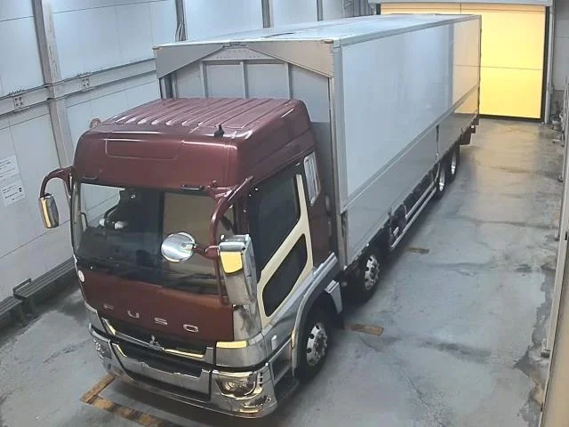 Mitsubishi FUSO TRUCK — фото 1