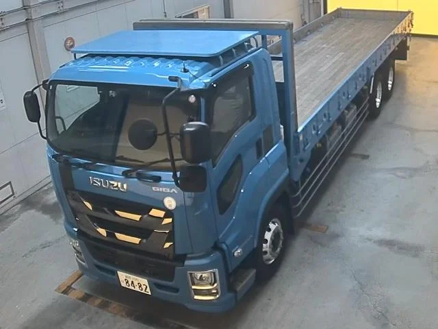 Isuzu TRUCK