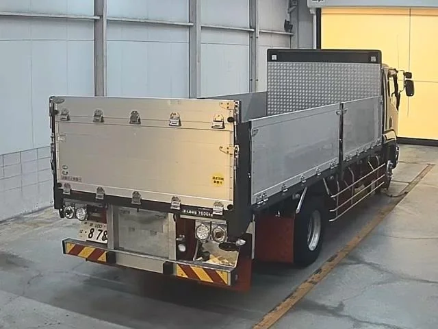 Isuzu FORWARD — фото 2