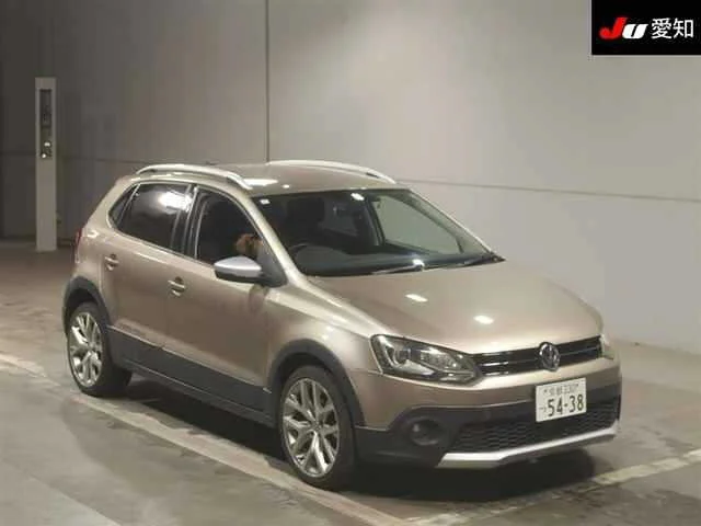 Volkswagen CROSS POLO