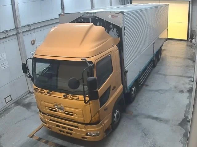 HINO TRUCK