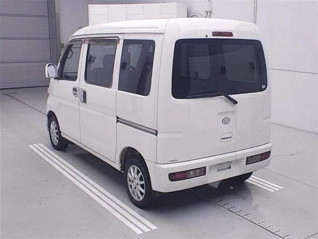 Daihatsu HIJET VAN — фото 2