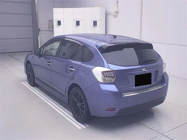 Subaru IMPREZA — фото 2