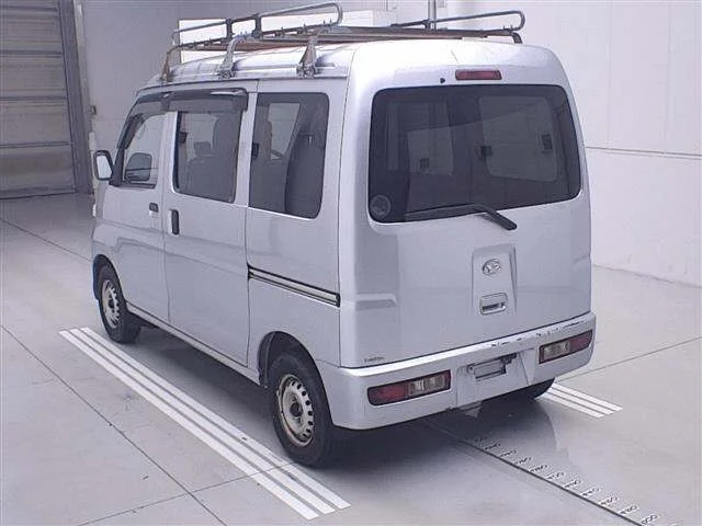 Daihatsu HIJET VAN — фото 2