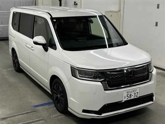 Honda STEP WAGON — фото 1