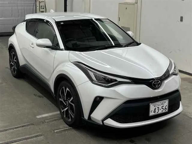 Toyota C-HR — фото 1