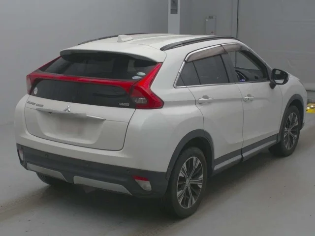 Mitsubishi ECLIPSE CROSS — фото 2