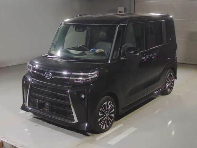 Daihatsu TANTO — фото 1