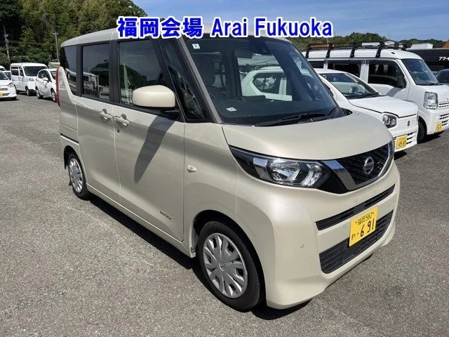 Nissan ROOX